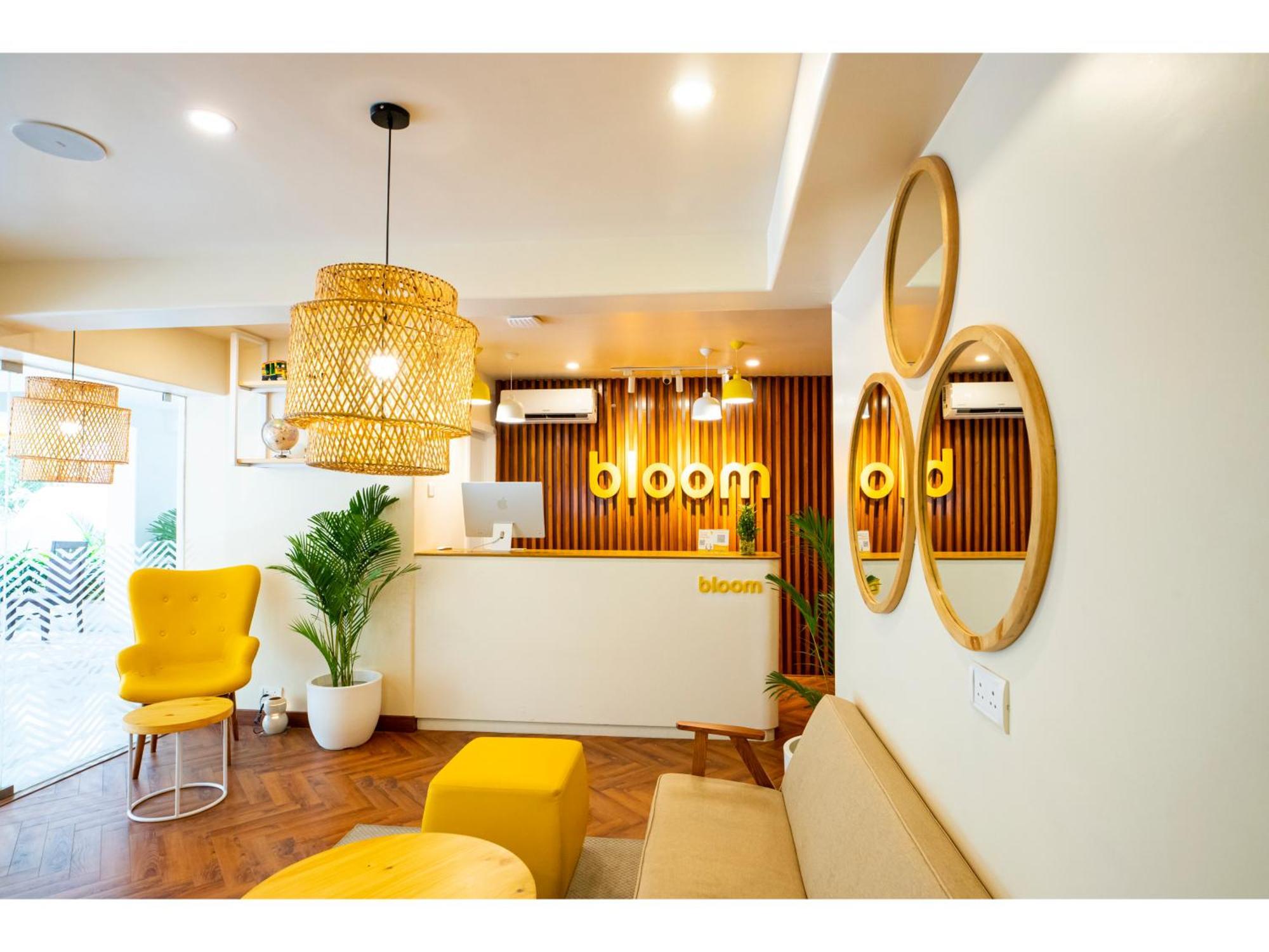 Bloom Hotel - Hsr Club Бангалор Экстерьер фото